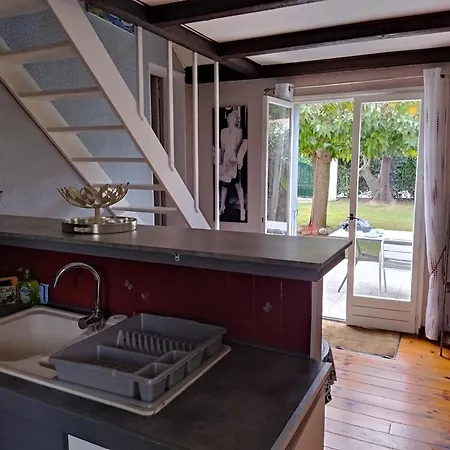 Villa Agreable 100 M De La