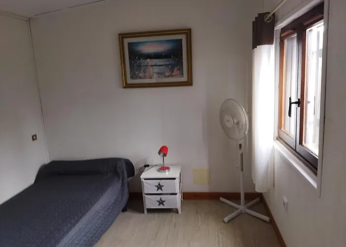 Agreable 100 M De La *