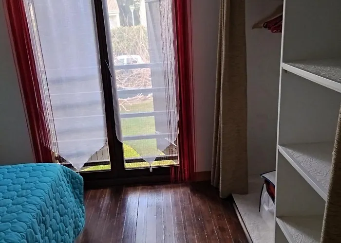 Agreable 100 M De La *