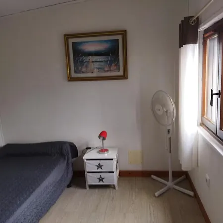 Agreable 100 M De La *